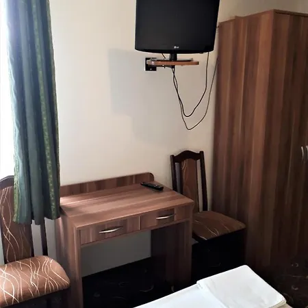 Veloria Motel *
